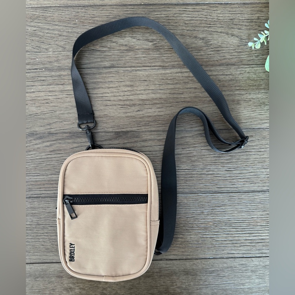 Brixley Tan Crossbody Bag